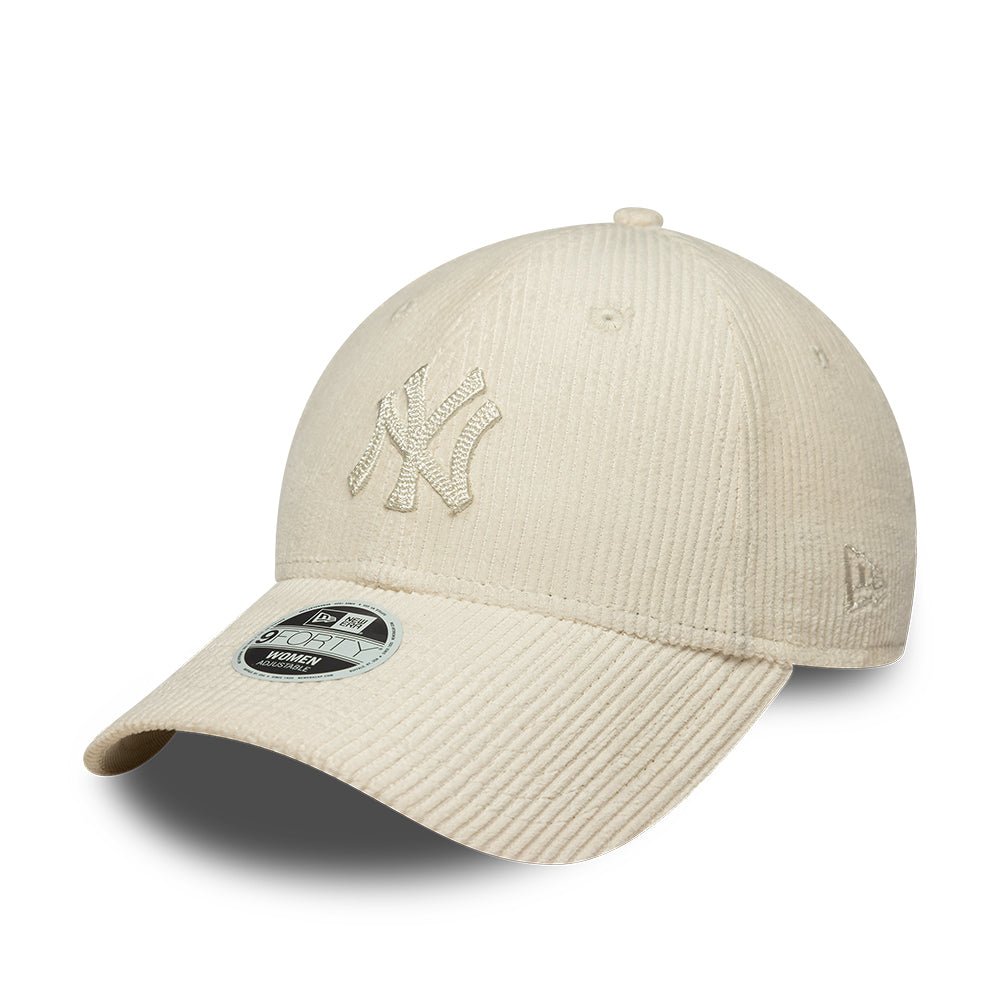 New Era 9FORTY NY Yankees Cap - Women's Cord Beige - ARARAT