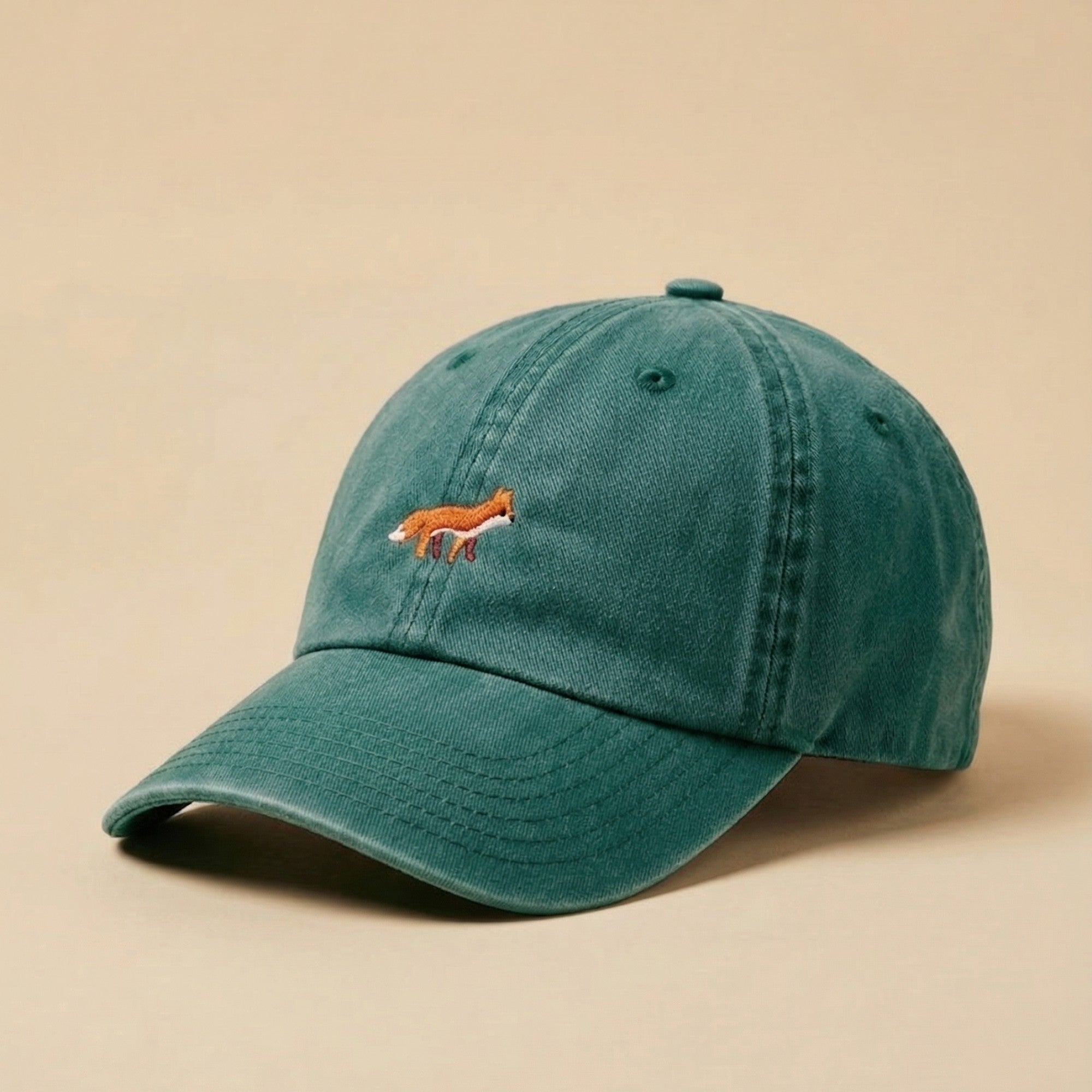 ARARAT Fox Embroidered Cap - ARARAT