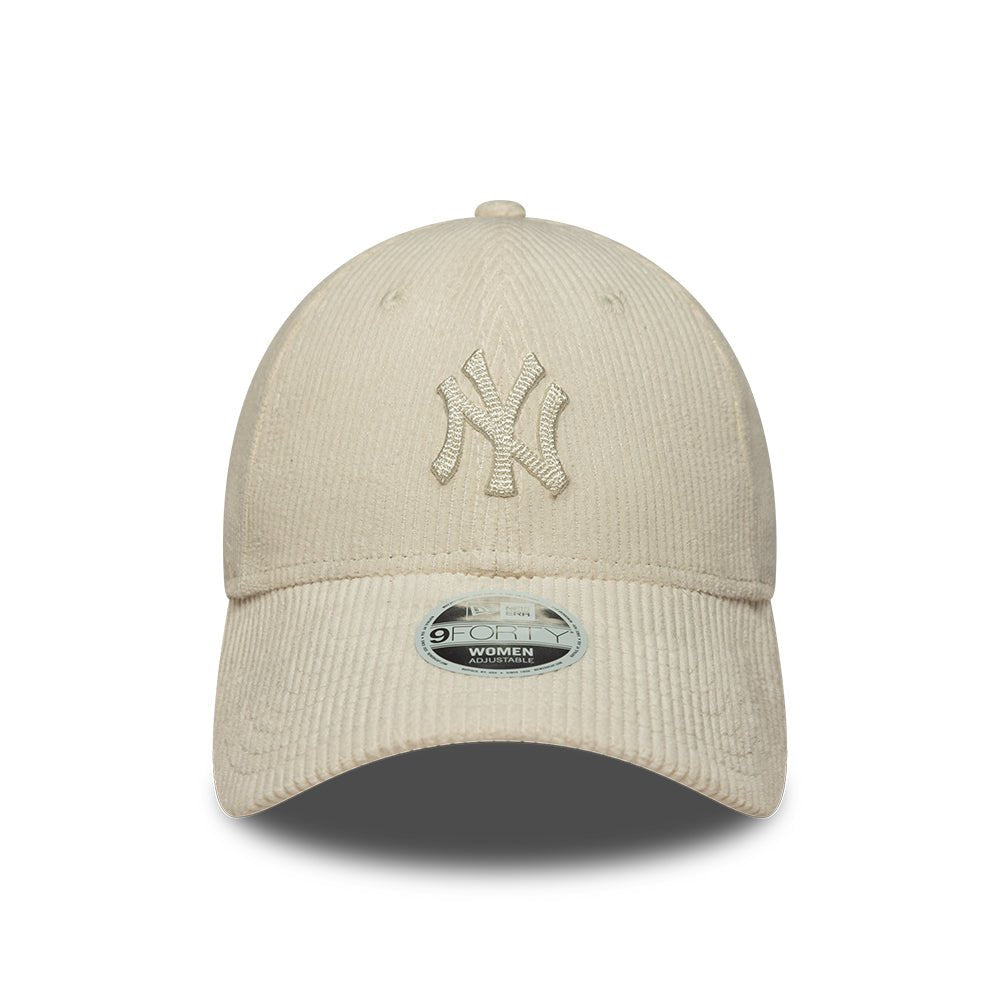 New Era 9FORTY NY Yankees Cap - Women's Cord Beige - ARARAT